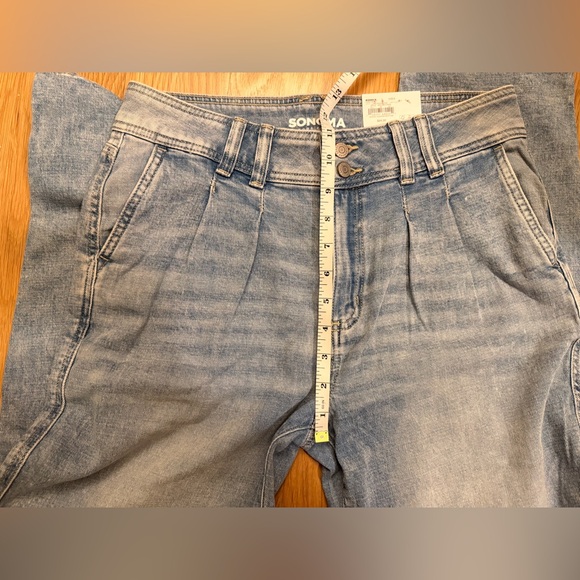 Sonoma Light Blue Pleated-Front Relaxed Jeans size 8 - Picture 7 of 8